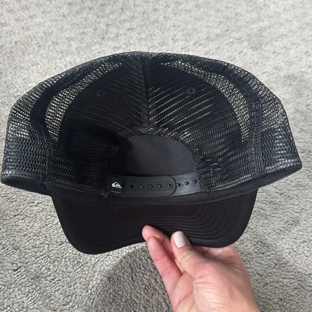 Quicksilver hat - Picture 2 of 2